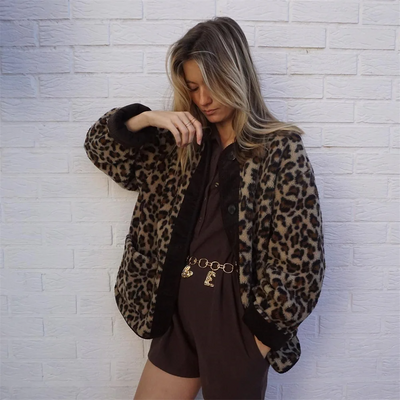 Brunhilde | Modische Leopard Print Jacke für Damen